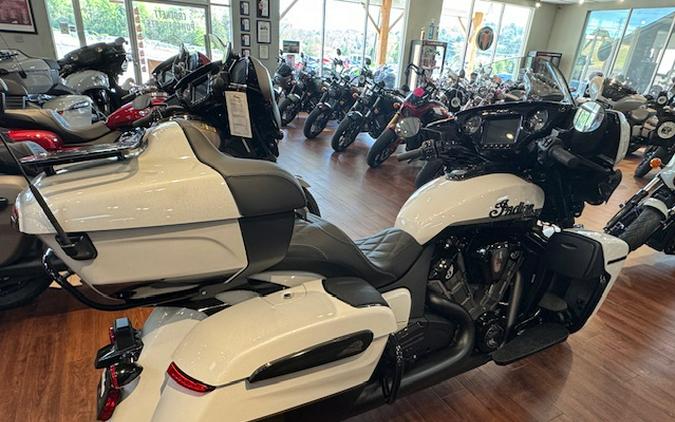 2026 Indian Motorcycle® Roadmaster® PowerPlus 112 Dark Horse® with PowerBand Audio Package