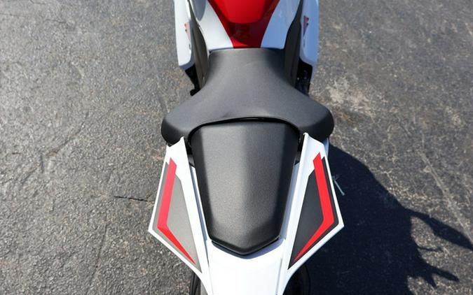 2026 Yamaha YZF R7 70Th Anniversary Edition