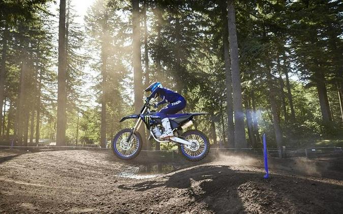 2027 YZ125 Monster Energy Edition - Yamaha