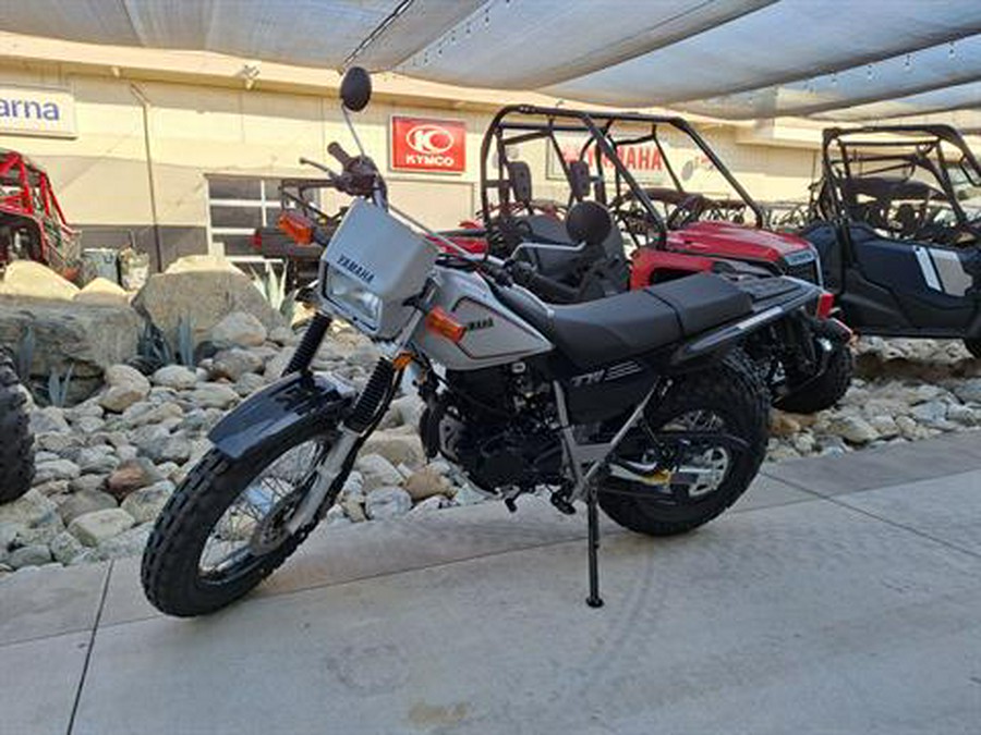 2025 Yamaha TW200