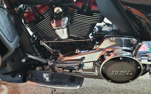 2019 Harley-Davidson® CVO™ Limited BROWN