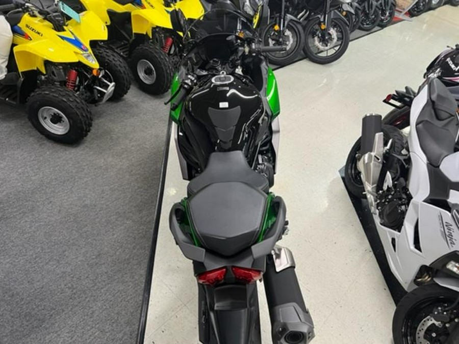 2025 Kawasaki NINJA H2® SX SE ABS
