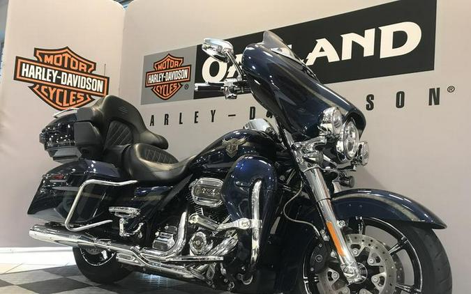 2018 Harley-Davidson® FLHTKSE - CVO™ Limited 115th Anniversary