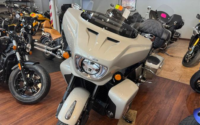2026 Indian Motorcycle® Roadmaster® PowerPlus 112 Limited with PowerBand Audio Package