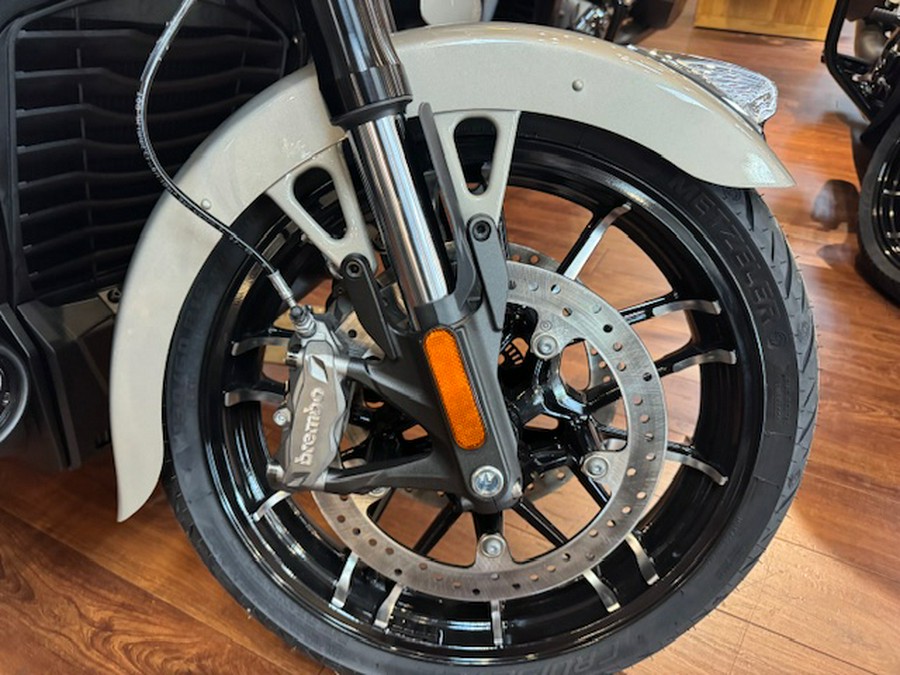 2026 Indian Motorcycle® Roadmaster® PowerPlus 112 Limited with PowerBand Audio Package