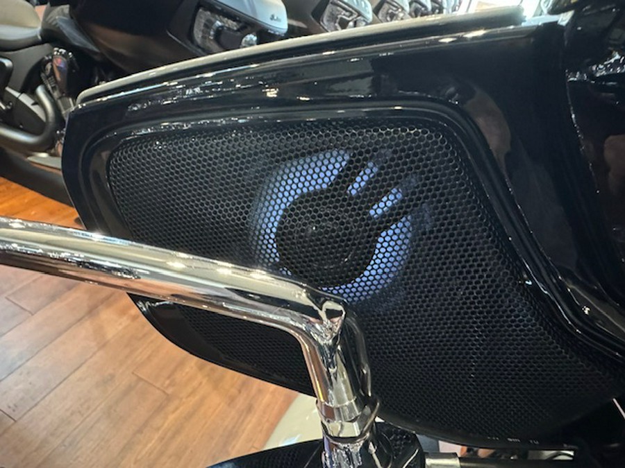 2026 Indian Motorcycle® Roadmaster® PowerPlus 112 Limited with PowerBand Audio Package