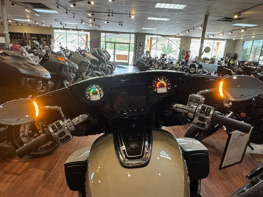 2026 Indian Motorcycle® Roadmaster® PowerPlus 112 Limited with PowerBand Audio Package
