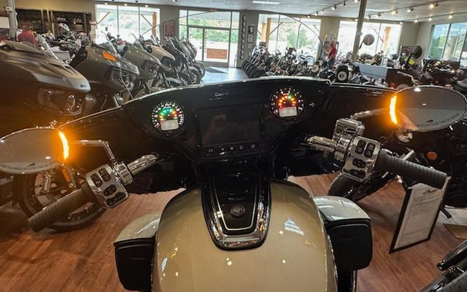 2026 Indian Motorcycle® Roadmaster® PowerPlus 112 Limited with PowerBand Audio Package