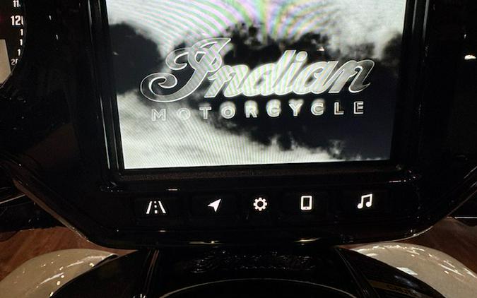 2026 Indian Motorcycle® Roadmaster® PowerPlus 112 Limited with PowerBand Audio Package