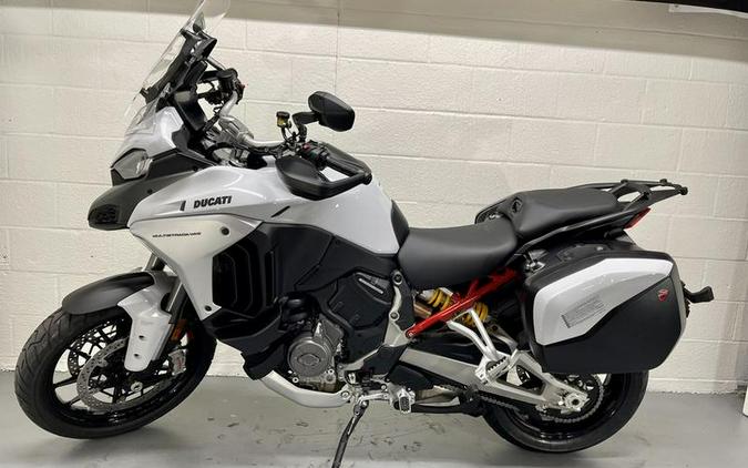 2023 Ducati Multistrada V4S Iceberg White - Spoked Wheels