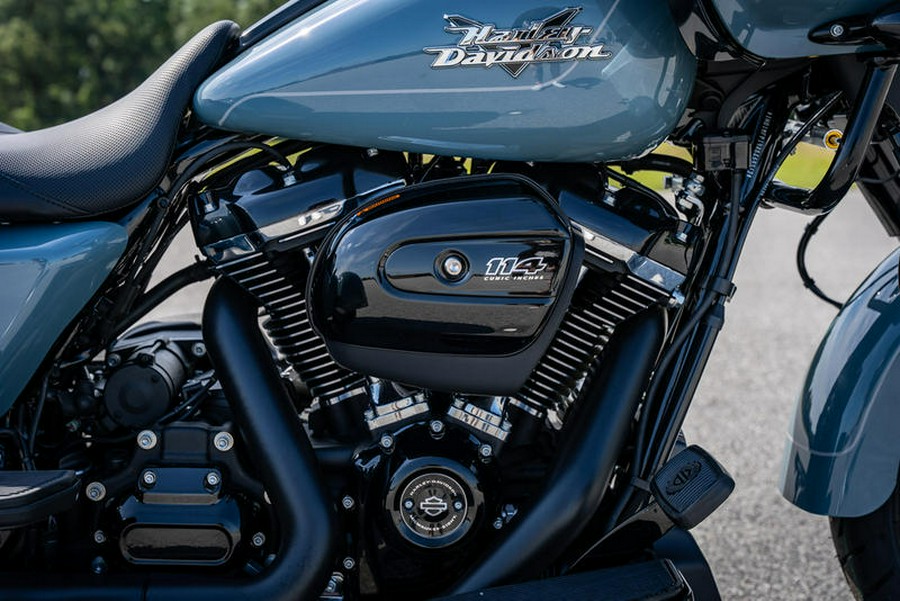 2024 Harley-Davidson® FLTRT - Road Glide® 3