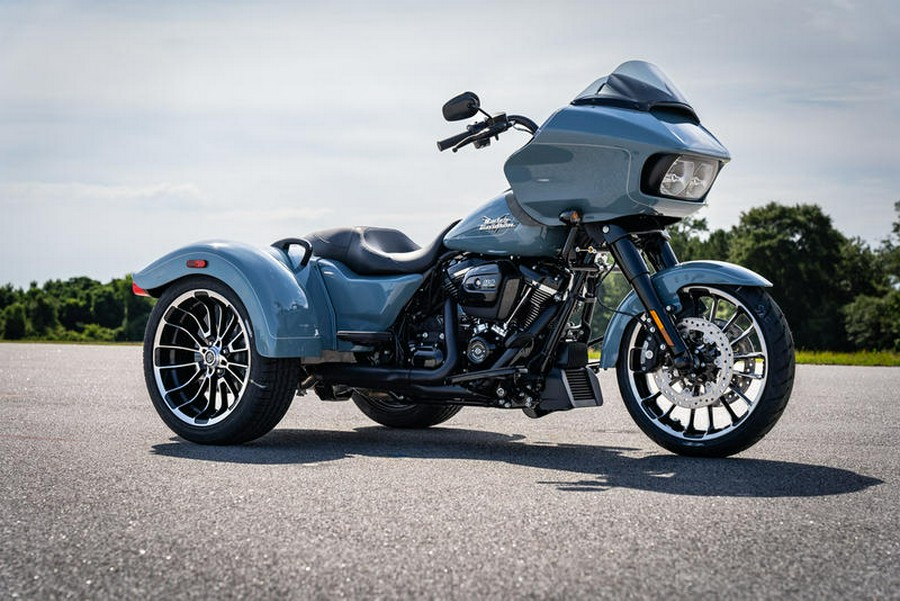 2024 Harley-Davidson® FLTRT - Road Glide® 3