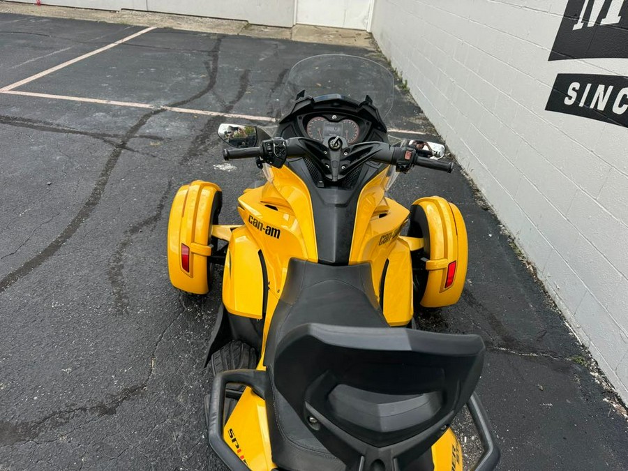 2014 Can-Am SPYDER ST LIMITED - SE5