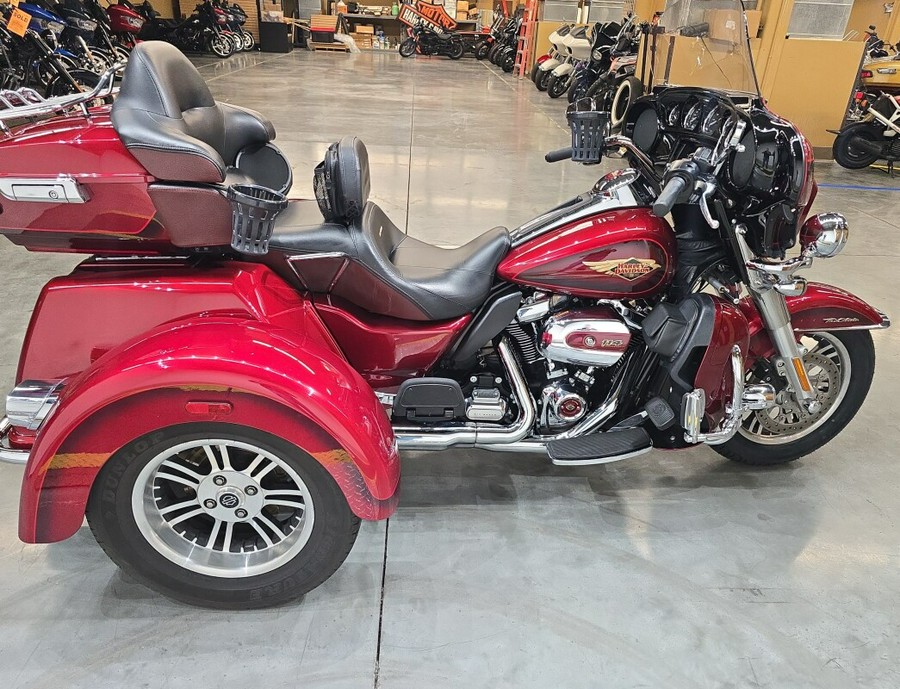 FLHTCUTG 2023 Tri Glide® Ultra