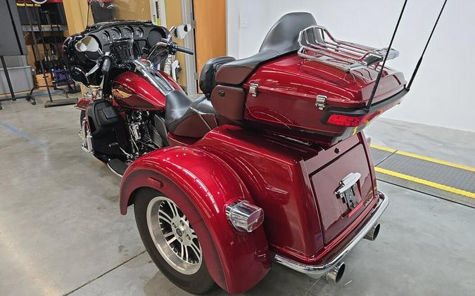 FLHTCUTG 2023 Tri Glide® Ultra