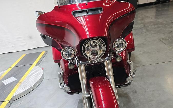 FLHTCUTG 2023 Tri Glide® Ultra