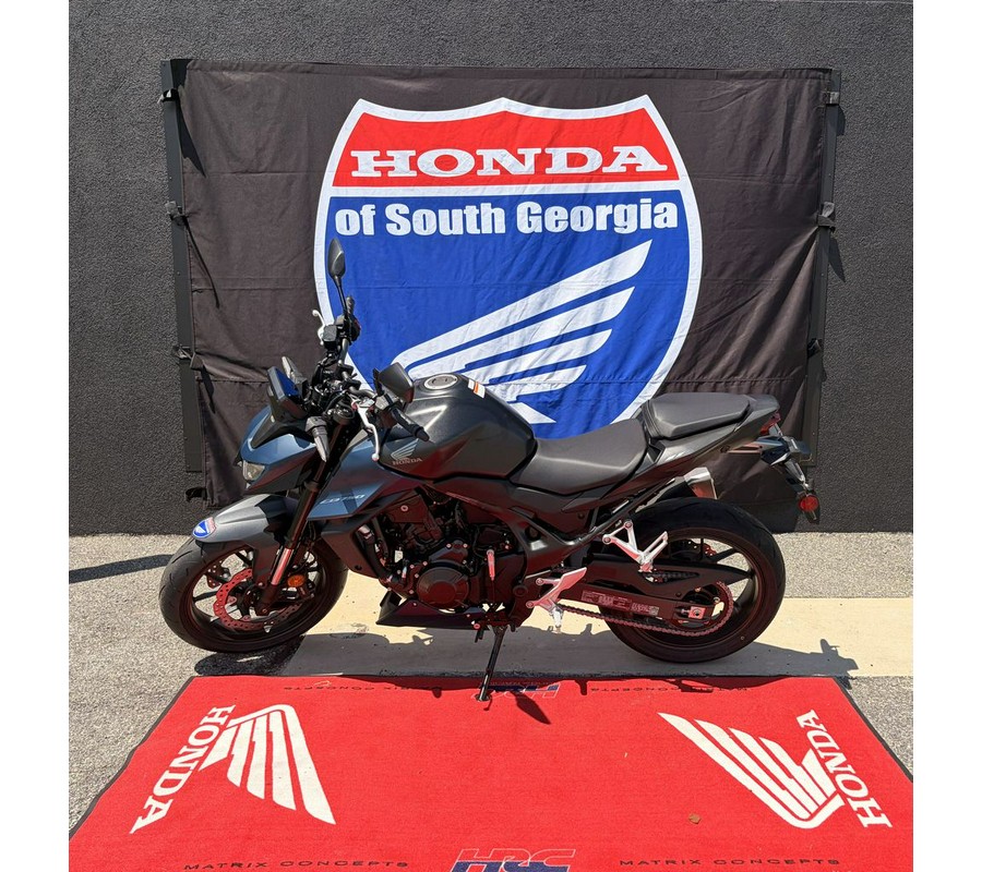 2026 Honda CB750 Hornet E-Clutch