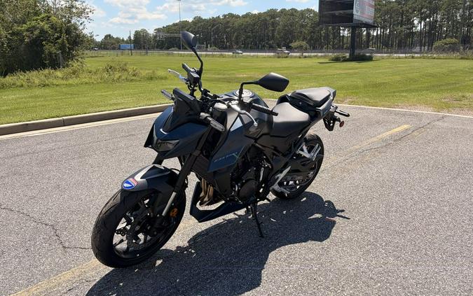 2026 Honda CB750 Hornet E-Clutch