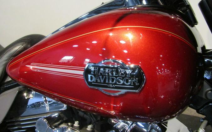 2013 Harley-Davidson® FLHTCU - Electra Glide® Ultra Classic®