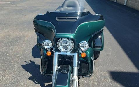 2024 Harley-Davidson Trike FLHTCUTG - Tri Glide Ultra