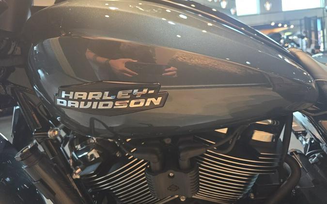 FLHX 2025 Street Glide™