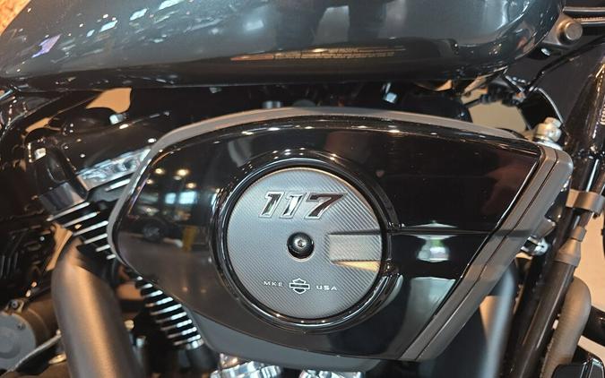 FLHX 2025 Street Glide™