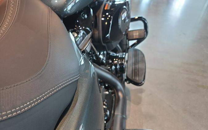 FLHX 2025 Street Glide™