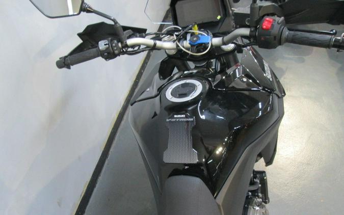2024 Suzuki V-Strom 800