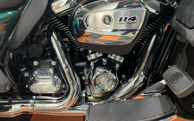 2024 Harley-Davidson Tri-Glide Ultra FLHTCUTG