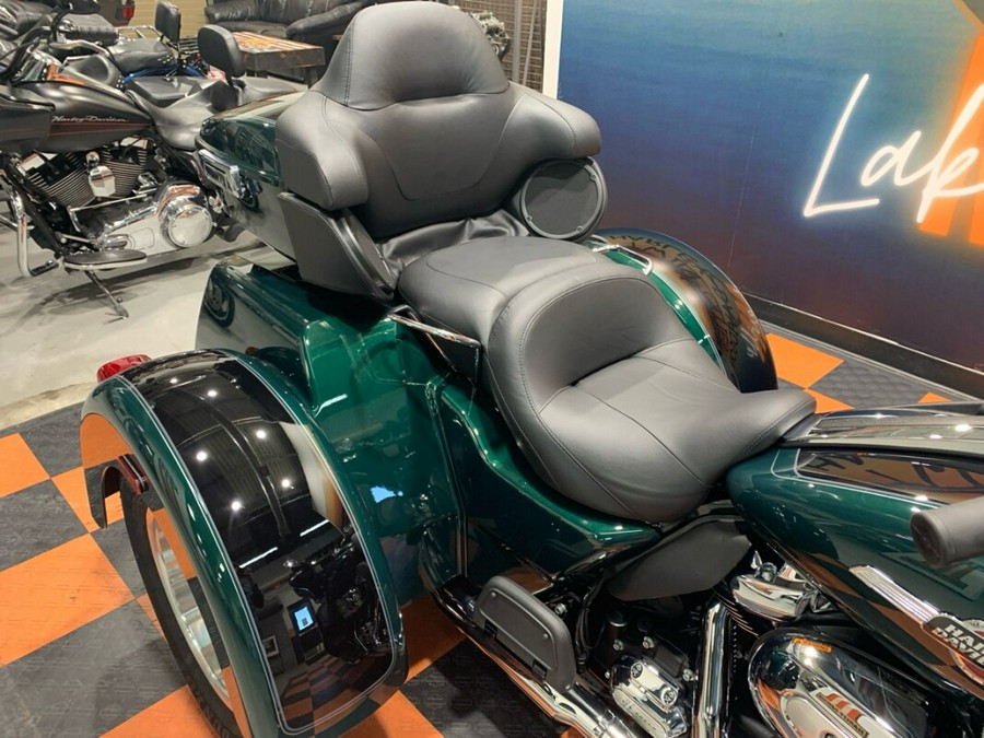 2024 Harley-Davidson Tri-Glide Ultra FLHTCUTG