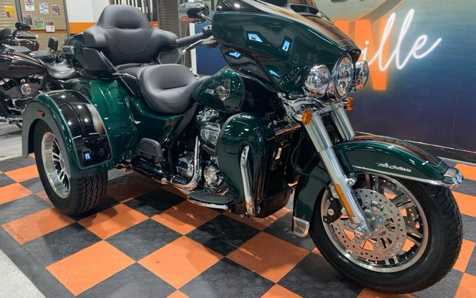 2024 Harley-Davidson Tri-Glide Ultra FLHTCUTG