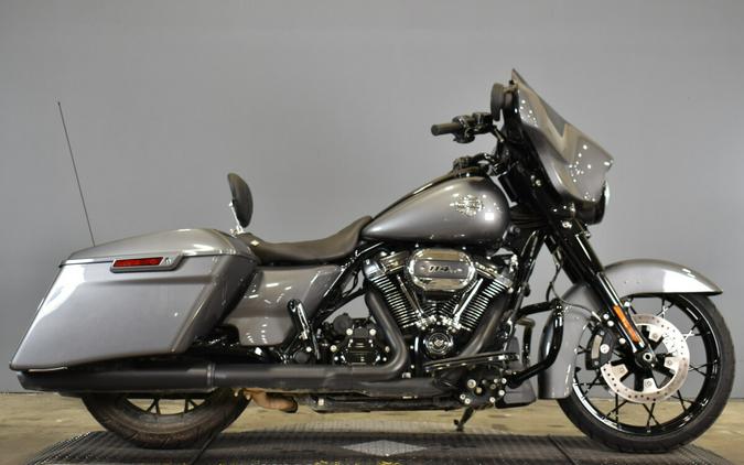 2021 Harley-Davidson Street Glide Special