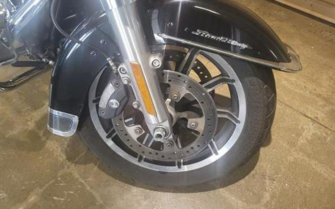 2016 Harley-Davidson Road King®