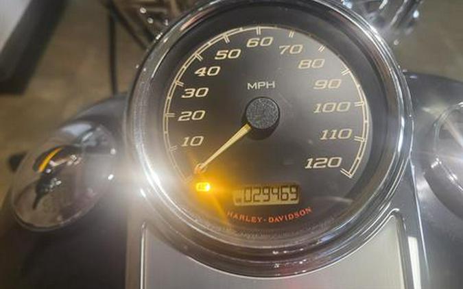 2016 Harley-Davidson Road King®