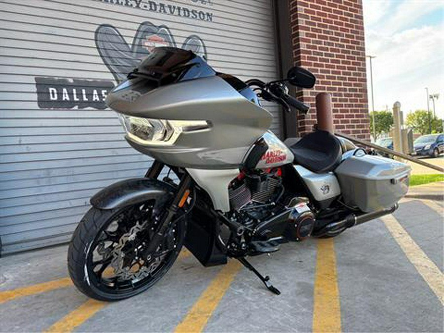 2025 Harley-Davidson CVO™ Road Glide® ST
