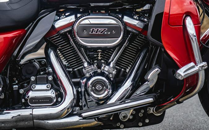 FLHTCUTGSE 2021 CVO™ Tri Glide®