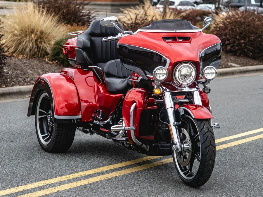 FLHTCUTGSE 2021 CVO™ Tri Glide®