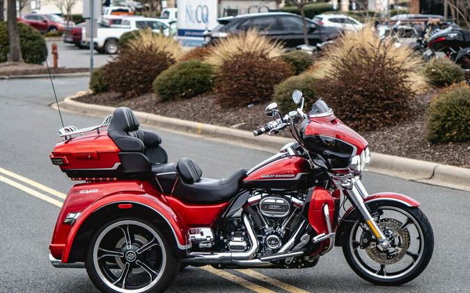 FLHTCUTGSE 2021 CVO™ Tri Glide®