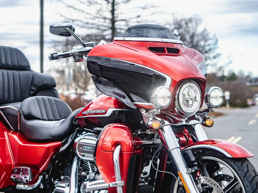 FLHTCUTGSE 2021 CVO™ Tri Glide®