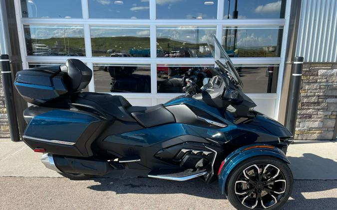 2021 Can-Am Spyder RT Sea-to-Sky First Look Preview