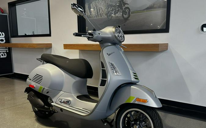 2024 Vespa GTS SUPER TECH