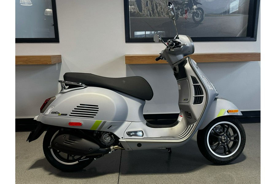 2024 Vespa GTS SUPER TECH