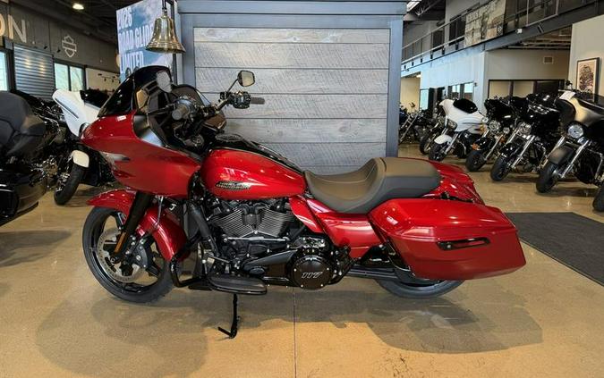 2025 Harley-Davidson® FLTRX - Road Glide®