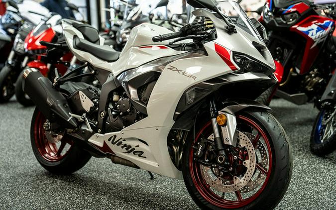 2025 Kawasaki Ninja ZX-6R ABS