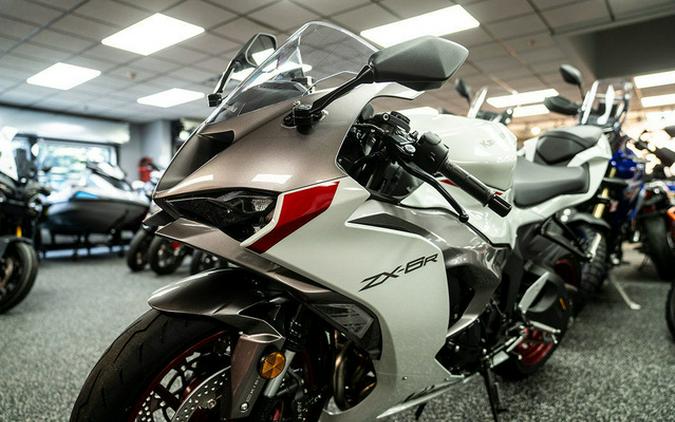 2025 Kawasaki Ninja ZX-6R ABS