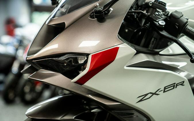 2025 Kawasaki Ninja ZX-6R ABS