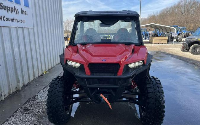 2025 Polaris® General XP 1000 Ultimate