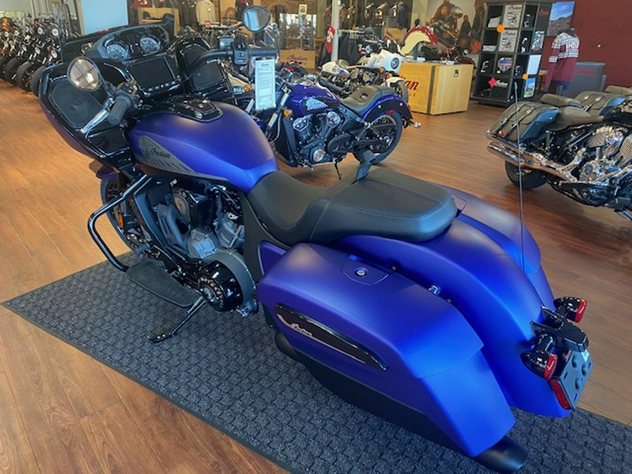 2024 Indian Motorcycle® Challenger Dark Horse®