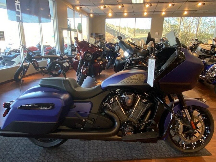 2024 Indian Motorcycle® Challenger Dark Horse®