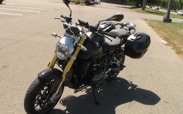 2018 R1200 R - BMW